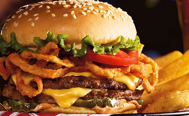 Reasons Why Burgers are the Most Popular Fast Food