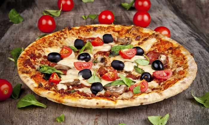 Top 10 Pizza Places in Karachi That Are Hard To Resist